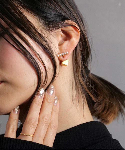 irolier(イロリエール)の「【IROLIER/イロリエール】サイコロキャッチ5パールピアス(ピアス(両耳用)・レディース・シルバー/ゴールド・FREE)」の8枚目の写真