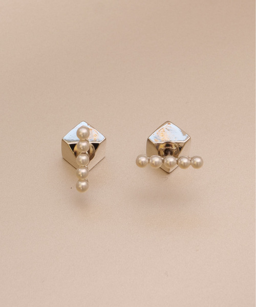 irolier(イロリエール)の「【IROLIER/イロリエール】サイコロキャッチ5パールピアス(ピアス(両耳用)・レディース・シルバー/ゴールド・FREE)」の17枚目の写真