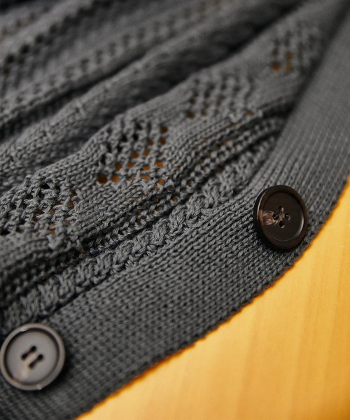 EMMA CLOTHES（エマクローズ）の「メッシュ編みケーブルアーガイルラインボリュームニット ルーズカーディガン EMMA CLOTHES（カーディガン/ボレロ・メンズ・ライトグレー/ブラック/グレイッシュベージュ/グレイッシュブルー/チャコール/ピンク系・M/L）」の9枚目の写真