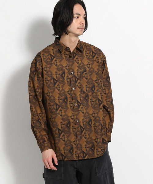 niko and...（ニコアンド）の「[速乾・イージーケア]バティック幾何学柄シャツ（シャツ/ブラウス・メンズ・ブラック/ブラウン/スモーク/ネイビー・SMALL/MEDIUM/LARGE）」の18枚目の写真