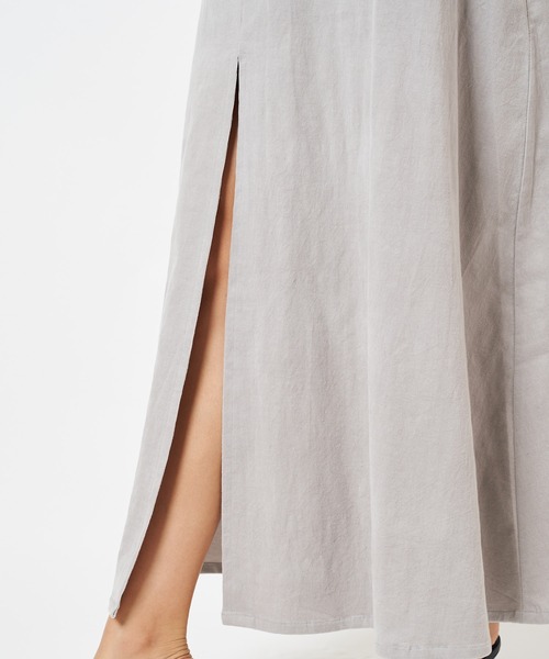 SPIRALGIRL(スパイラルガール)の「細コールスリットフレアスカート(スカート・レディース・ベージュ/グレー/オフホワイト・FREE)」の15枚目の写真