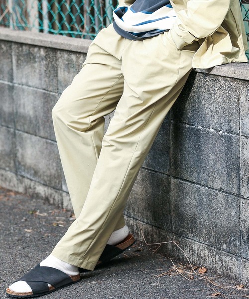 URBAN RESEARCH Sonny Label（アーバンリサーチサニーレーベル）の「撥水ワイドテーパードパンツ（その他パンツ・メンズ・チャコールグレー/ライトブルー/ベージュ系その他・MEDIUM/LARGE）」の3枚目の写真