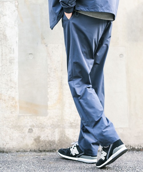 URBAN RESEARCH Sonny Label（アーバンリサーチサニーレーベル）の「撥水ワイドテーパードパンツ（その他パンツ・メンズ・チャコールグレー/ライトブルー/ベージュ系その他・MEDIUM/LARGE）」の4枚目の写真