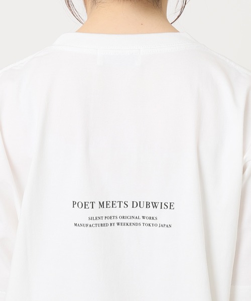 POET MEETS DUBWISE（ポエットミーツダブワイズ）の「POET MEETS DUBWISE CARRYING GIRL PHOTO T：カットソー◆（Tシャツ/カットソー・レディース・ホワイト・FREE）」の10枚目の写真