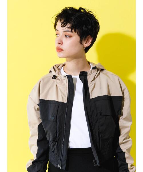 koe（コエ）の「【AVVENENTE】ショートマウンテンパーカー*（マウンテンパーカー・レディース・ブラック/カーキ・M）」の3枚目の写真