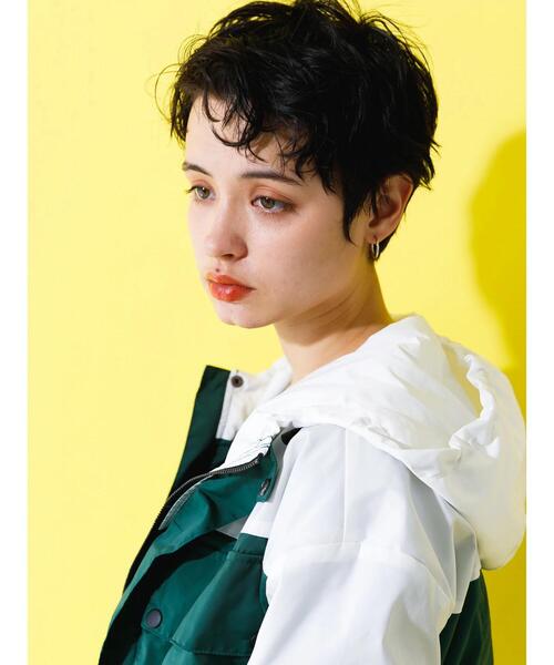 koe（コエ）の「【AVVENENTE】ショートマウンテンパーカー*（マウンテンパーカー・レディース・ブラック/カーキ・M）」の4枚目の写真