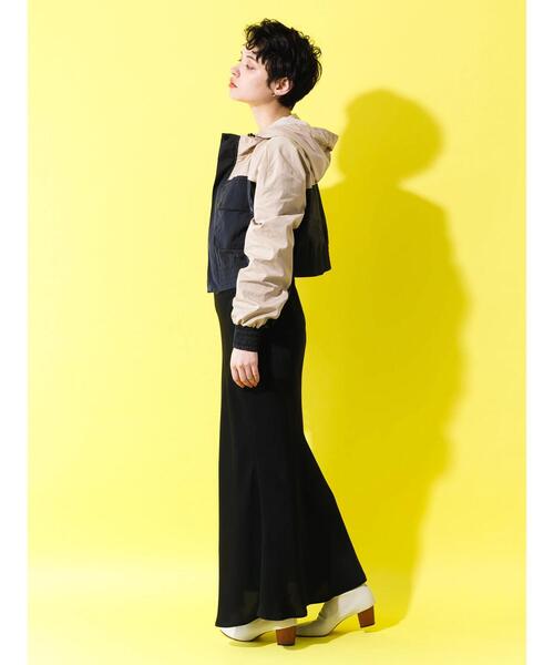 koe（コエ）の「【AVVENENTE】ショートマウンテンパーカー*（マウンテンパーカー・レディース・ブラック/カーキ・M）」の16枚目の写真