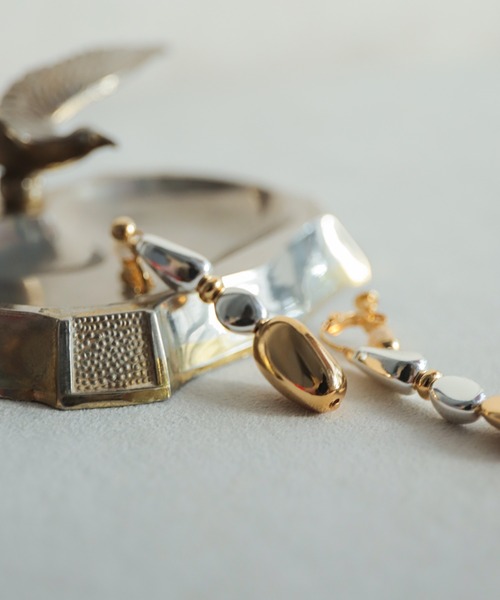 rapiecage（ラピエサージュ）の「メタルビーズロングイヤリング（イヤリング・レディース・その他・FREE）」の5枚目の写真