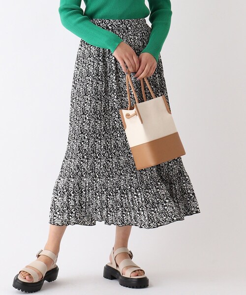 OPAQUE.CLIP(オペークドットクリップ)の「◆キャンバスコンビスクエアバッグ【2WAY】(トートバッグ・レディース・ブラック/キャメル・00)」の7枚目の写真