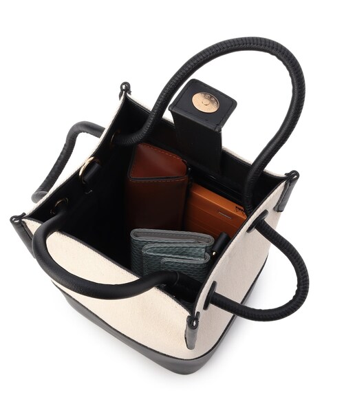 OPAQUE.CLIP(オペークドットクリップ)の「◆キャンバスコンビスクエアバッグ【2WAY】(トートバッグ・レディース・ブラック/キャメル・00)」の12枚目の写真