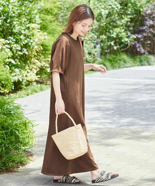 JOURNAL STANDARD（ジャーナルスタンダード）の「タックパフサイドフレアワンピース（ワンピース・レディース・ブラック/ブラウン/ブルー系その他2・FREE）」の18枚目の写真