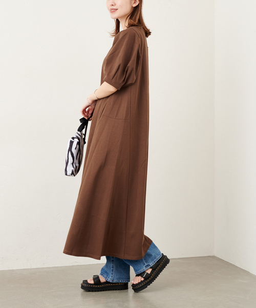 JOURNAL STANDARD（ジャーナルスタンダード）の「タックパフサイドフレアワンピース（ワンピース・レディース・ブラック/ブラウン/ブルー系その他2・FREE）」の14枚目の写真