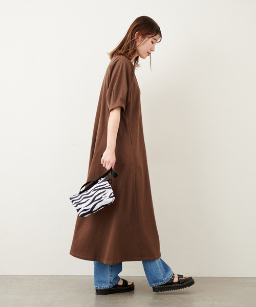 JOURNAL STANDARD（ジャーナルスタンダード）の「タックパフサイドフレアワンピース（ワンピース・レディース・ブラック/ブラウン/ブルー系その他2・FREE）」の13枚目の写真