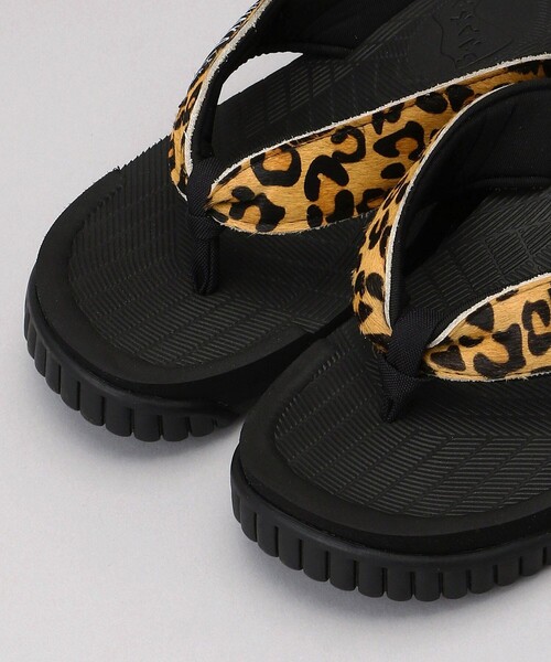 SHAKA(シャカ)の「SHAKA/シャカ LAWN SLIDE COW トングサンダル 433198 カウヘア(サンダル・レディース・ナチュラル/その他9/レオパード・24.0cm/25.0cm/26.0cm/23.0cm/27.0cm/28.0cm)」の16枚目の写真