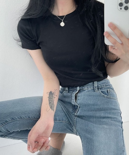 BEIDELLI（ベイデリー）の「[BELLIDE MADE] クロップド半袖Tシャツ（Tシャツ/カットソー・レディース・アイボリー/ブラック/ベージュ/ブルー・FREE）」の5枚目の写真