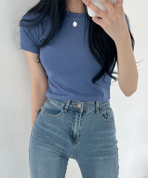 BEIDELLI（ベイデリー）の「[BELLIDE MADE] クロップド半袖Tシャツ（Tシャツ/カットソー・レディース・アイボリー/ブラック/ベージュ/ブルー・FREE）」の6枚目の写真