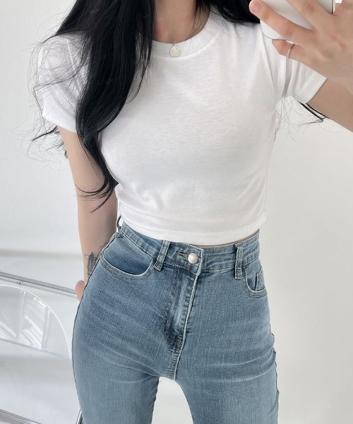 BEIDELLI（ベイデリー）の「[BELLIDE MADE] クロップド半袖Tシャツ（Tシャツ/カットソー・レディース・アイボリー/ブラック/ベージュ/ブルー・FREE）」の17枚目の写真