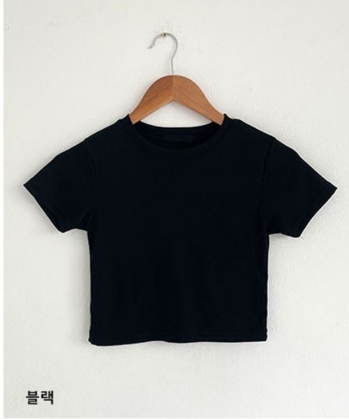 BEIDELLI（ベイデリー）の「[BELLIDE MADE] クロップド半袖Tシャツ（Tシャツ/カットソー・レディース・アイボリー/ブラック/ベージュ/ブルー・FREE）」の14枚目の写真