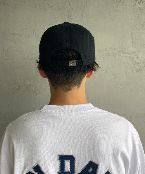 Carhartt WIP（カーハートダブリューアイピー）の「[carhartt WIP/カーハートダブリューアイピー]MADISON ロゴキャップ（キャップ・レディース・サックスブルー/ブラック/ベージュ/ダークグリーン・ONE SIZE）」の13枚目の写真