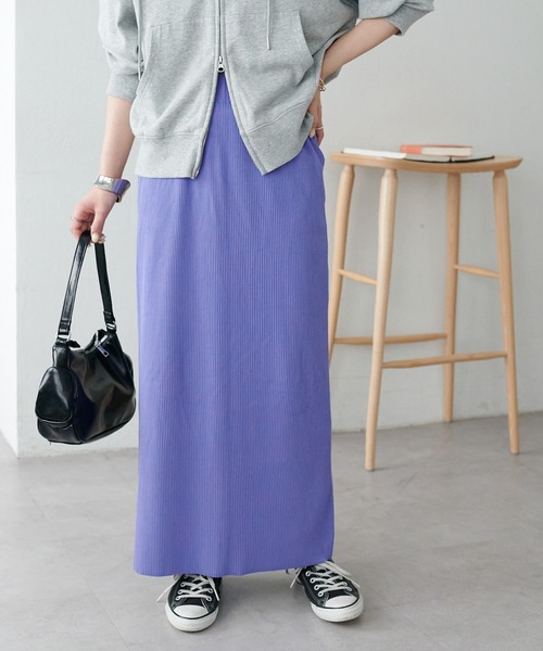 DISCOAT（ディスコート）の「【WEB限定】リブカットナロースカート（スカート・レディース・ブラック/グレー/グリーン/アイボリー/オレンジ/ライトグリーン/マスタード/オレンジ系その他2/ブルー/グレイッシュベージュ/ブラウン/イエロー/パープル/チャコールグレー/ベビーピンク・FREE/SMALL/LARGE/X-LARGE/X-SMALL）」の10枚目の写真