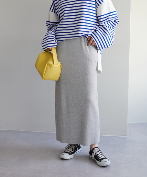 DISCOAT（ディスコート）の「【WEB限定】リブカットナロースカート（スカート・レディース・ブラック/グレー/グリーン/アイボリー/オレンジ/ライトグリーン/マスタード/オレンジ系その他2/ブルー/グレイッシュベージュ/ブラウン/イエロー/パープル/チャコールグレー/ベビーピンク・FREE/SMALL/LARGE/X-LARGE/X-SMALL）」の17枚目の写真