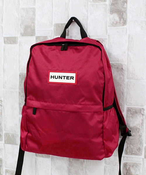HUNTER（ハンター）の「ロゴプレート オリジナルナイロンバックパック Original Nylon Backpack（バックパック/リュック・メンズ・ブラック/ネイビー/オリーブ/レッド・ONE SIZE）」の11枚目の写真