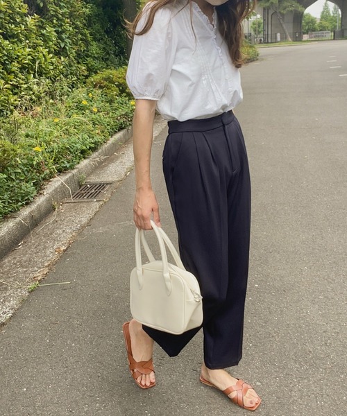 LAUIR（ラウアー）の「2タックワイドスラックスパンツ（その他パンツ・レディース・ブラック/ベージュ/ネイビー/ブラウン・MEDIUM/LARGE/X-LARGE）」の8枚目の写真