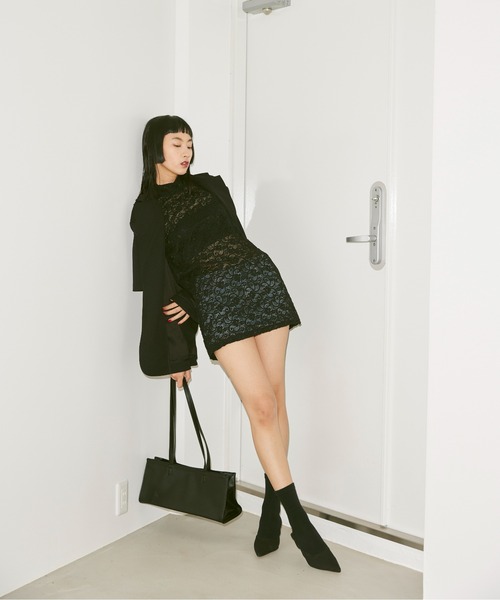 FEKETE(フェケテ)の「HALF TAILORED JACKET / ハーフテーラードジャケット(テーラードジャケット・レディース・ブラック/ネイビー・FREE)」の16枚目の写真