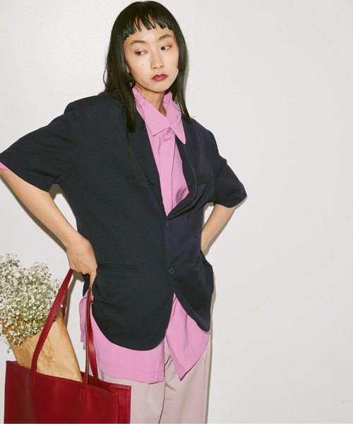 FEKETE(フェケテ)の「HALF TAILORED JACKET / ハーフテーラードジャケット(テーラードジャケット・レディース・ブラック/ネイビー・FREE)」の6枚目の写真
