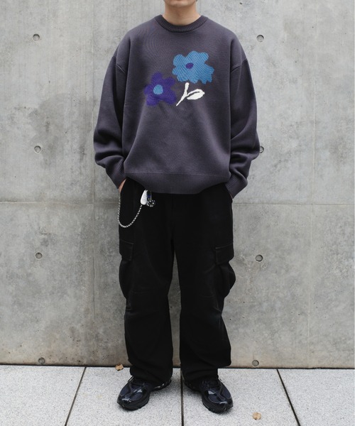 WHO'S WHO gallery（フーズフーギャラリー）の「【BLESS YOU/ブレスユー】フラワーニット（ニット/セーター・メンズ・チャコールグレー/アッシュグレー/ブラック/ネイビー・FREE）」の12枚目の写真