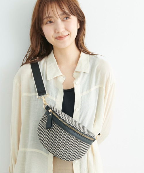 FREE'S MART（フリーズマート）の「◆ボディバッグ（ショルダーバッグ・レディース・ブラック系その他/ホワイト/ブラウン系その他・ﾌﾘ-）」の13枚目の写真