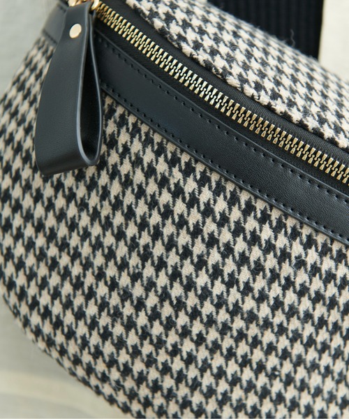 FREE'S MART（フリーズマート）の「◆ボディバッグ（ショルダーバッグ・レディース・ブラック系その他/ホワイト/ブラウン系その他・ﾌﾘ-）」の4枚目の写真