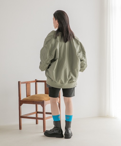 LOWRYS FARM（ローリーズファーム）の「タンクソールブーツ　123068（ブーツ・レディース・ブラック/ブラウン/ブラック系その他・MEDIUM/LARGE）」の6枚目の写真