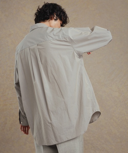 ADAM ET ROPE'(アダムエロペ)の「ビッグシルエット レギュラーカラーシャツ(シャツ/ブラウス・メンズ・ベージュ系その他/グリーン系その他/ブルー系その他4・M/L)」の6枚目の写真