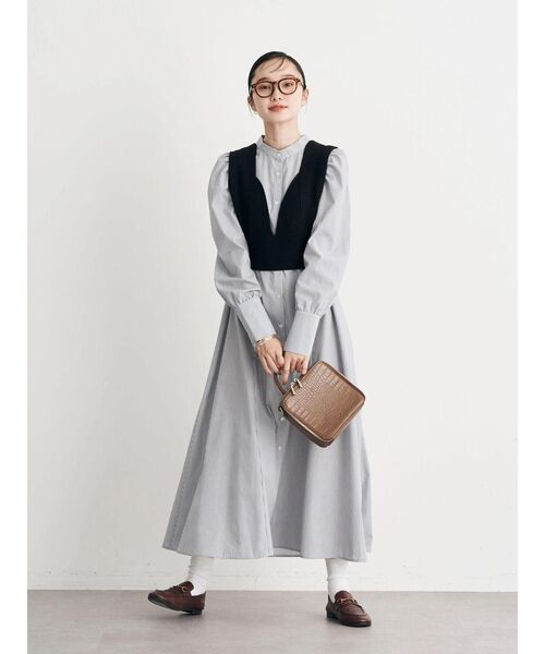 earth music&ecology(アースミュージックアンドエコロジー)の「クロップドニットビスチェ(ベスト・レディース・ブラック/ライトベージュ/グレイッシュベージュ・FREE)」の7枚目の写真