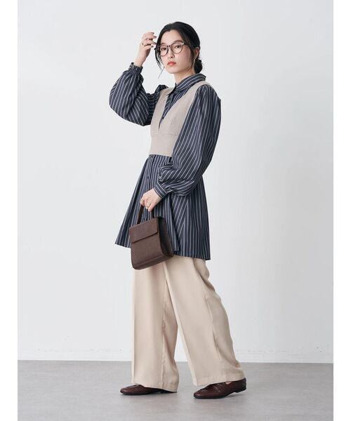 earth music&ecology(アースミュージックアンドエコロジー)の「クロップドニットビスチェ(ベスト・レディース・ブラック/ライトベージュ/グレイッシュベージュ・FREE)」の19枚目の写真