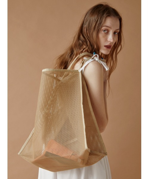 AMAIL(アマイル)の「Puchi mesh bag(トートバッグ・レディース・ブラック/ベージュ・FREE)」の8枚目の写真
