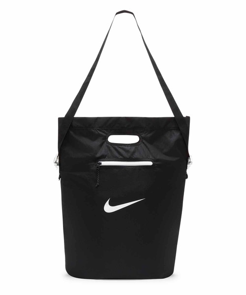 NIKE(ナイキ)の「NIKE STASH TOTE DD1357-010/ ナイキ ロゴ トート バッグ(ショルダーバッグ・メンズ・ブラック・ONE SIZE)」の19枚目の写真