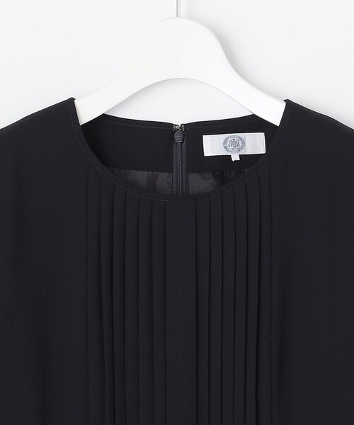 J.PRESS Ladies（J.プレス レディス）の「【洗える】2way ノルディスジョーゼット プリーツ ワンピース（ワンピース・レディース・ブラック系/ネイビー系・XS）」の10枚目の写真