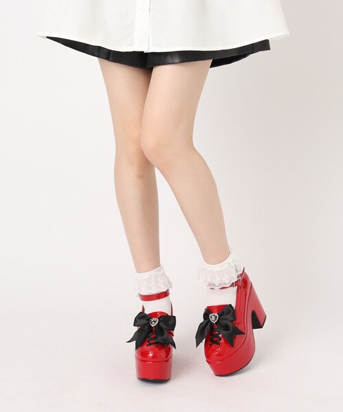 cs T&P(シーエスティーアンドピー)の「キラキラハート付き厚底パンプス(パンプス・レディース・ブラック/ダークブラウン/レッド系3/ブラック系1・LL/L/M/S)」の4枚目の写真
