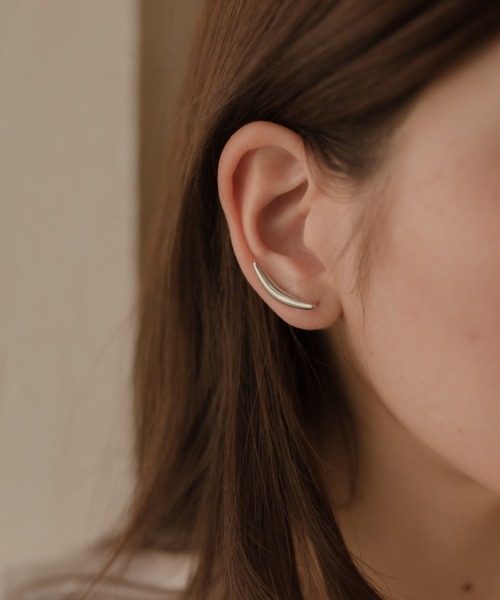 novice（ノーヴィス）の「【novice】Crescent Moon Studs Pierce（ピアス（両耳用）・レディース・ゴールド/シルバー・FREE）」の10枚目の写真