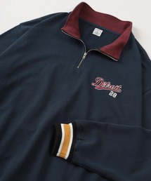 make a ray!（メイク ア レイ！）の「ワンポイント カレッジロゴ ワッペン刺繍 ハーフジップ リブラインスウェット/ビッグシルエット/裏毛（スウェット・メンズ）」