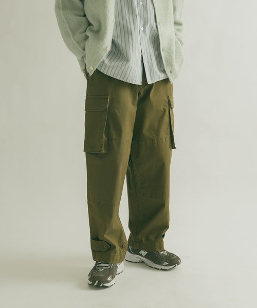 FORK&SPOON（フォークアンドスプーン）の「FORK&SPOON　カーゴパンツ（カーゴパンツ・メンズ・ネイビー/カーキ・4/5）」の9枚目の写真