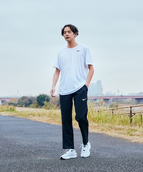NIKE（ナイキ）の「ナイキ Dri-FITメンズ フィットネス Tシャツ / Nike Dri-FIT Men's Fitness T-Shirt＜S-2XL 展開＞（Tシャツ/カットソー・メンズ・ブラック/ホワイト/グレー系その他/ネイビー・M/2XL/XL/S/L）」の5枚目の写真