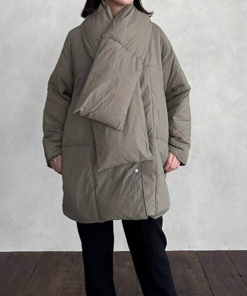 hellam（へラム）の「マフラーセット ダウンコート（ダウンジャケット/コート・レディース・ホワイト/ブラック/カーキ・FREE）」の3枚目の写真