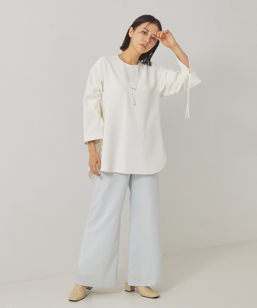 qualite（カリテ）の「シャーリングフリルブラウス（シャツ/ブラウス・レディース・チャコールグレー/オフホワイト・フリー）」の16枚目の写真