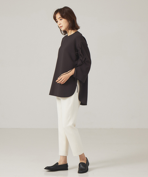 qualite（カリテ）の「シャーリングフリルブラウス（シャツ/ブラウス・レディース・チャコールグレー/オフホワイト・フリー）」の17枚目の写真