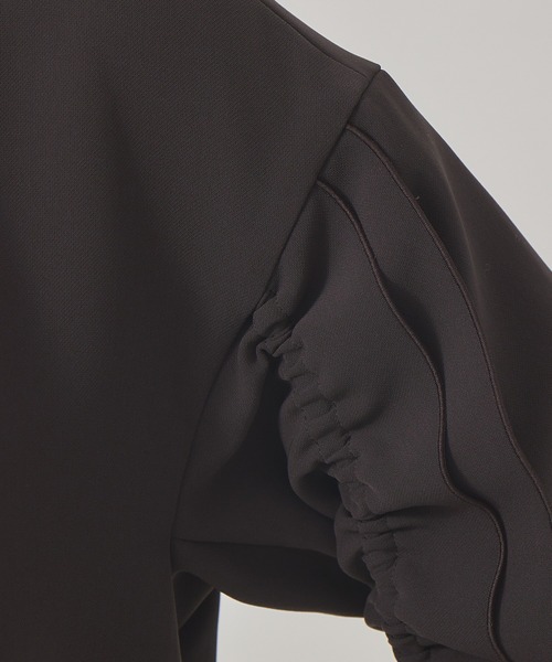 qualite（カリテ）の「シャーリングフリルブラウス（シャツ/ブラウス・レディース・チャコールグレー/オフホワイト・フリー）」の8枚目の写真