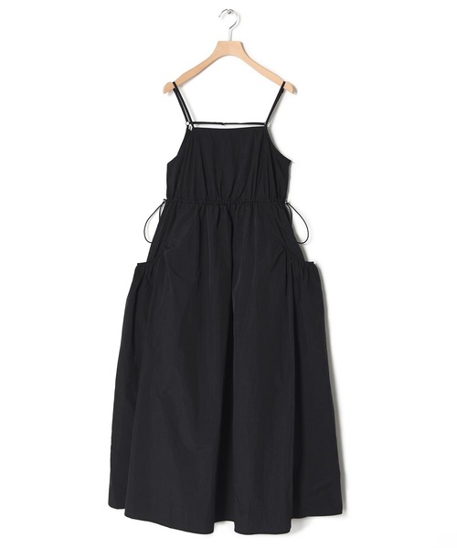 w closet（ダブルクローゼット）の「【2WAY】ビッグギャザーポケットキャミワンピース（ワンピース・レディース・レンガ/ブラック・FREE）」の5枚目の写真