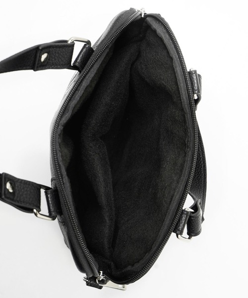 X-girl（エックスガール）の「ARCH & FACE LOGO PC CASE（ショルダーバッグ・レディース・ライトブルー/ブラック・ONE SIZE）」の10枚目の写真